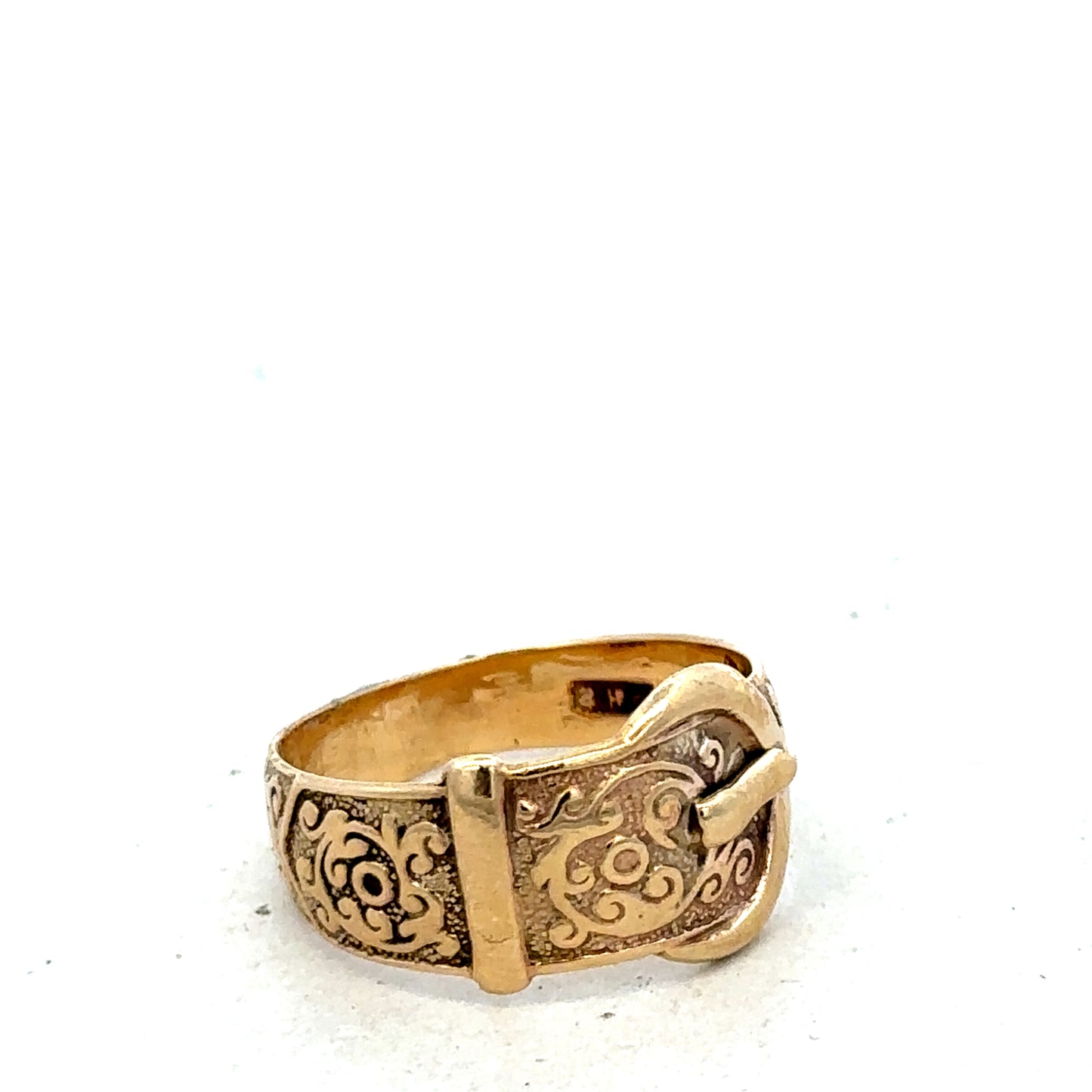 9ct yellow gold buckle ring size N (sh25610l)