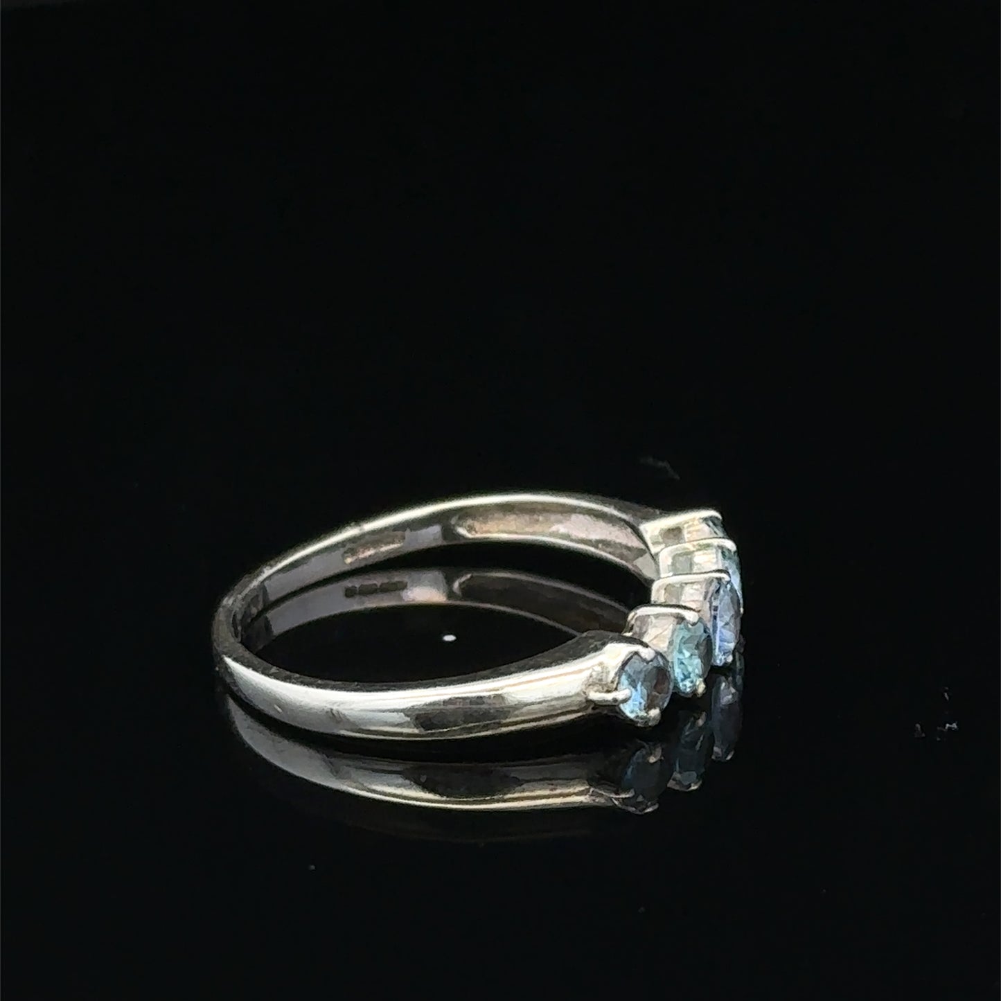 9ct white gold ring size N (sh27400b)