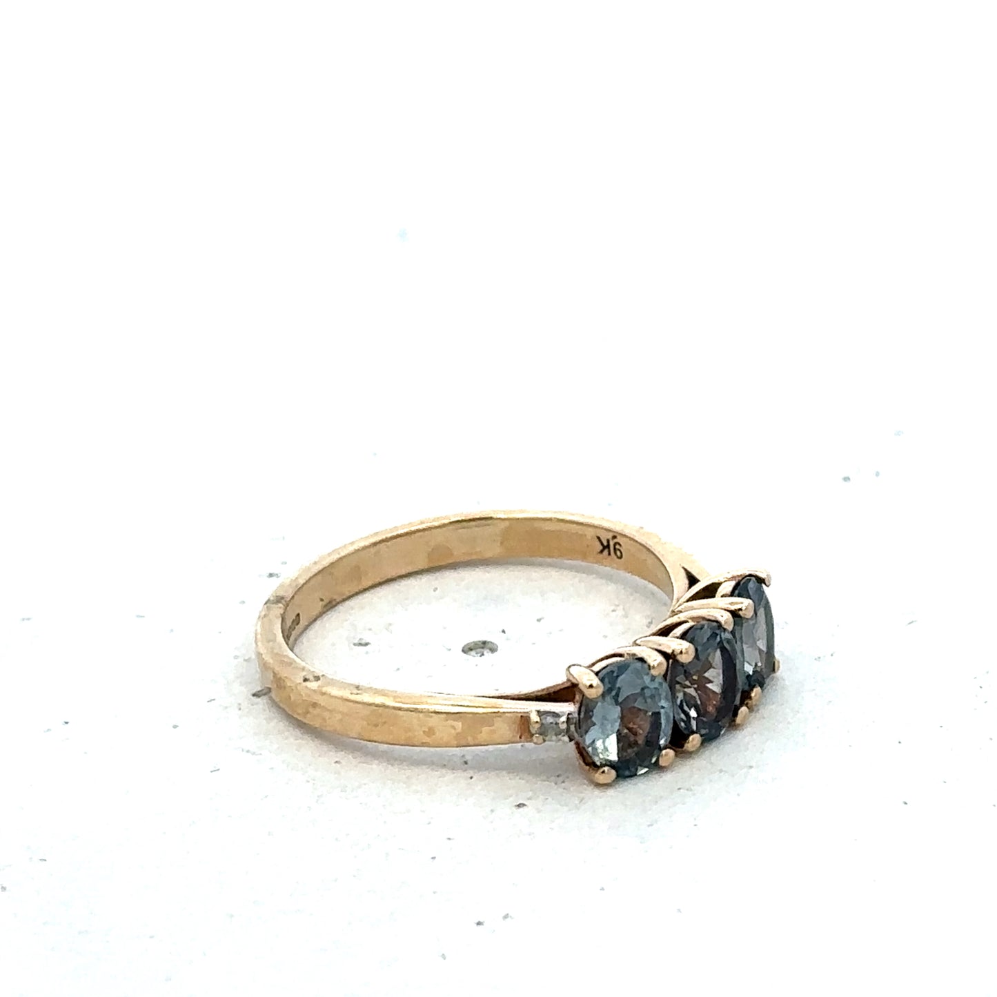 9ct yellow gold ring size L (sh25679l)