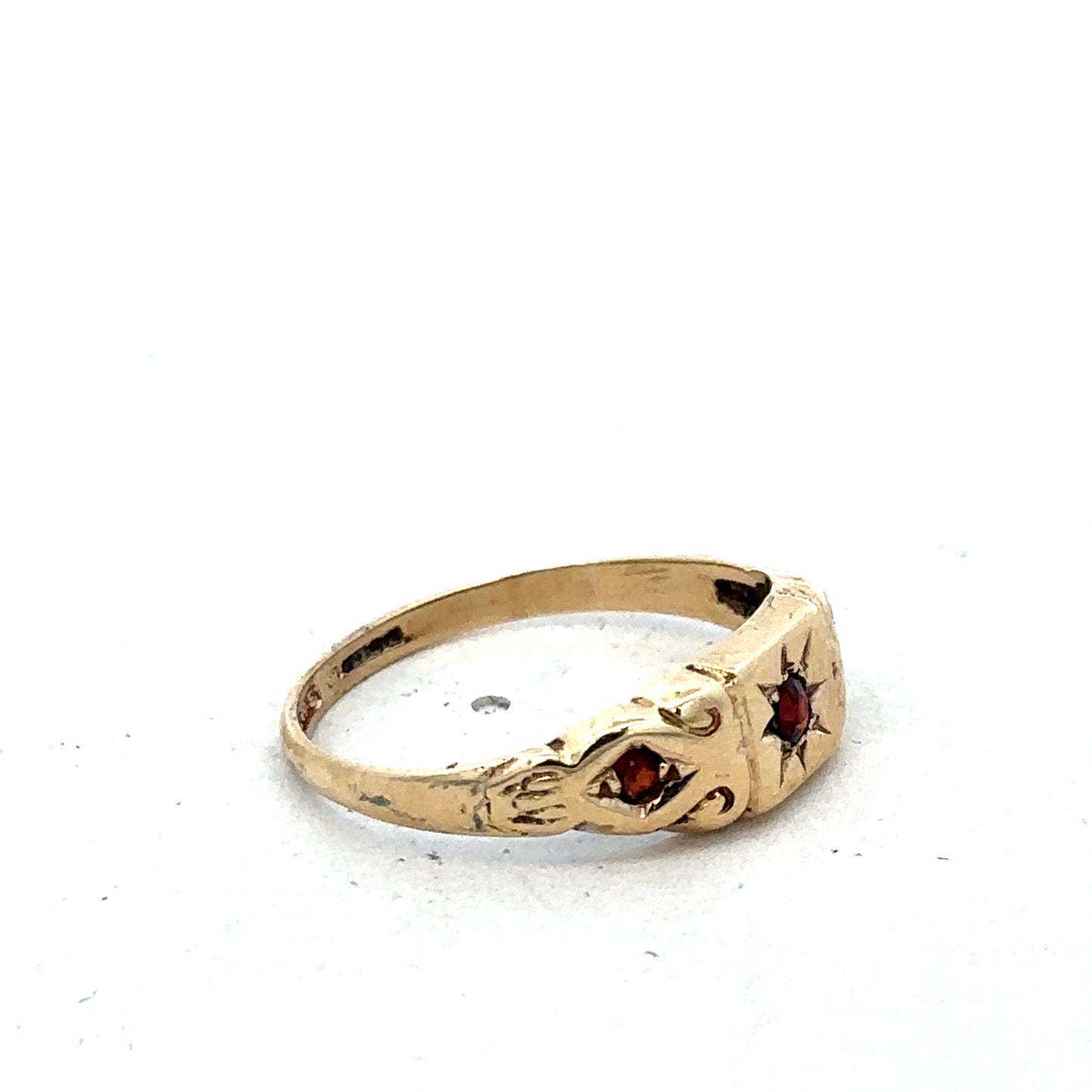 9ct yellow gold ring size Q (sh25675l)