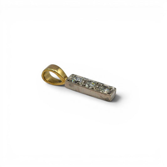 18ct yellow gold diamond 3-stone pendant from Reeves and Sons, showcasing sparkling diamonds set in a classic pendant design.