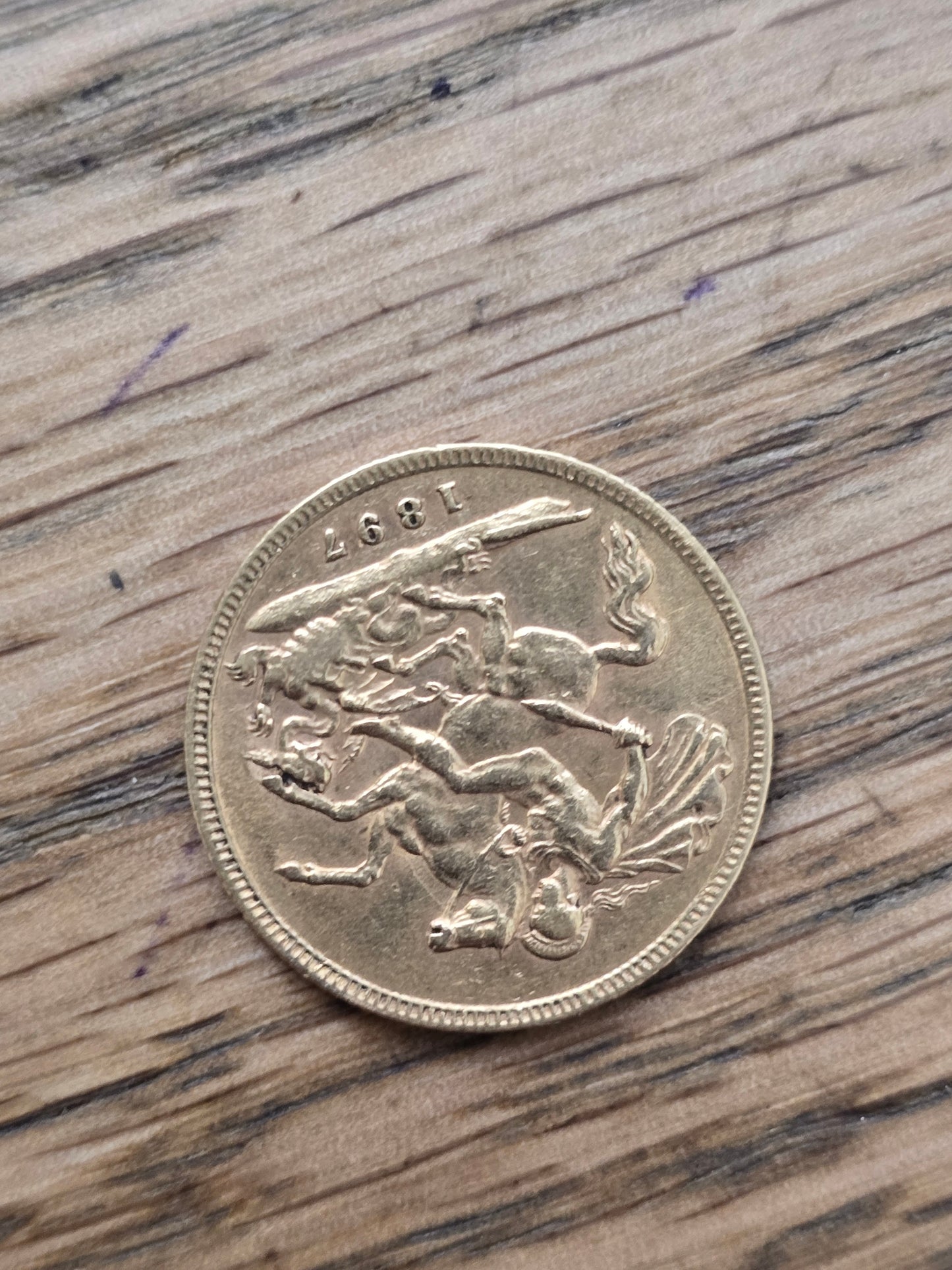 Victoria Old Head Gold Half Sovereign Coin (1893) – 22ct Bullion / Collectible