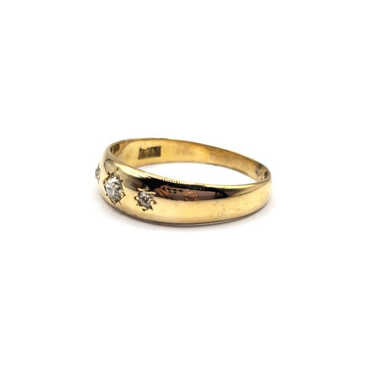 Unbranded 18ct diamond ring with sparkling diamonds set in a sleek band, showcasing elegant jewelry design.