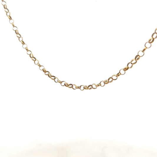 9ct yellow gold belcher chain with a secure link design, weighing 7.6g, showcasing detailed craftsmanship.