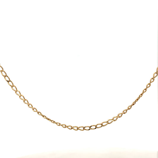 9ct yellow gold curb chain, lightweight jewelry chain weighing 5.9g, unbranded, with a classic design and polished finish.