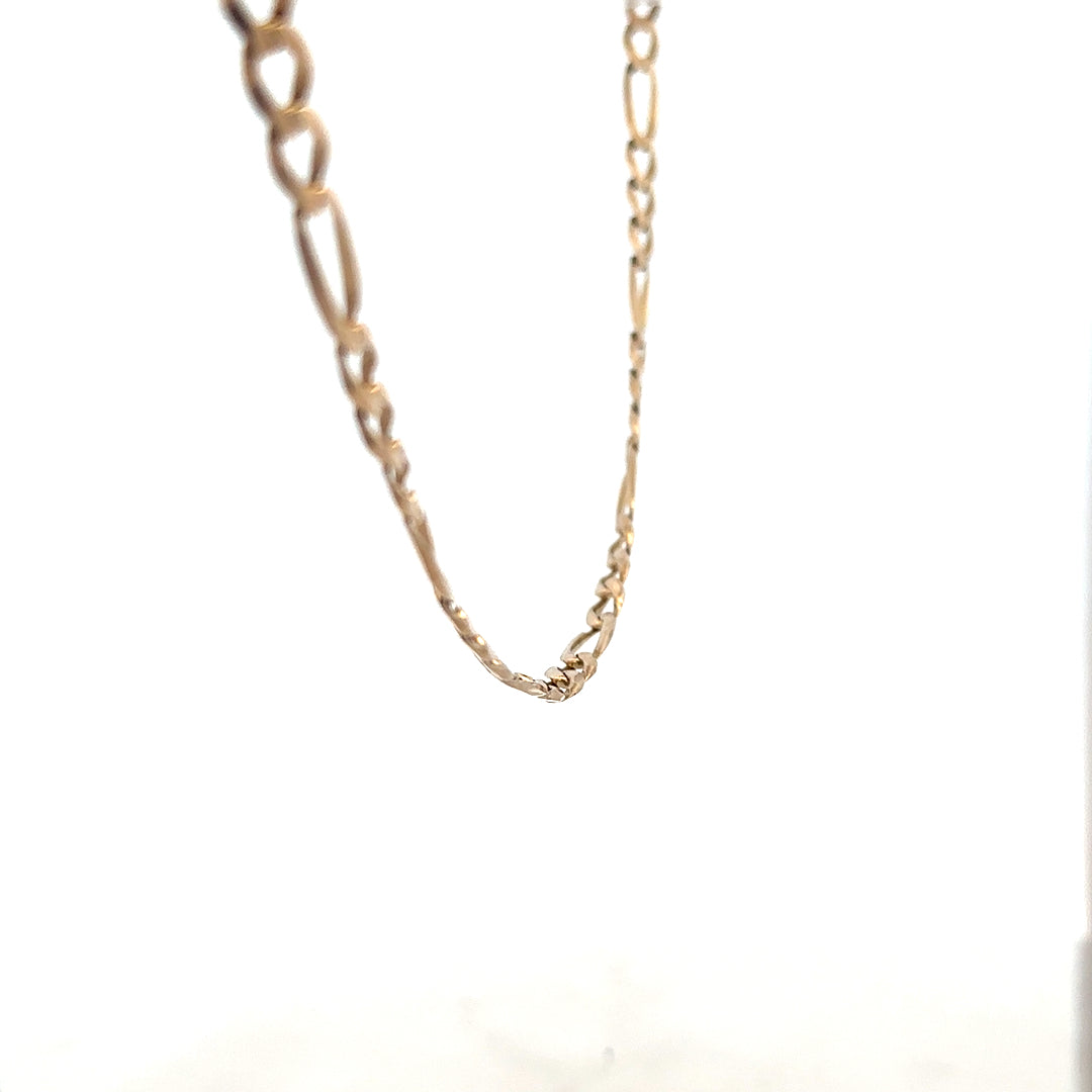 9ct yellow gold Figaro chain, unbranded, 25.9g, showing the detailed linked chain design and polished finish.