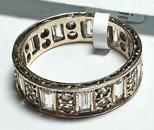 9ct yellow gold ring size N1/2, unbranded jewelry piece with a polished finish, displayed on a neutral background.