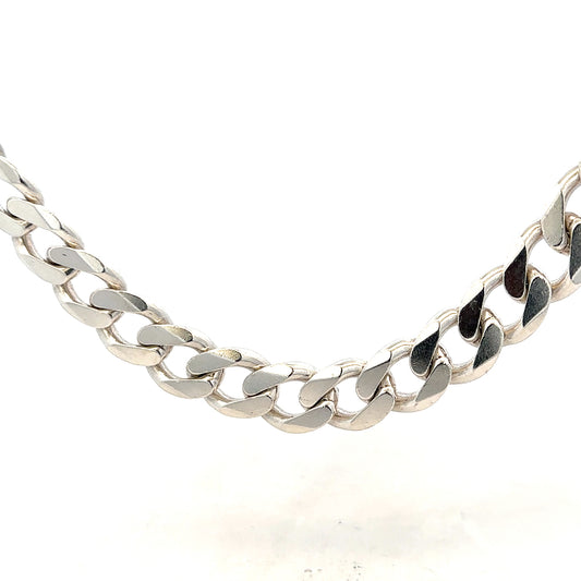 Silver curb chain weighing 146.6g, unbranded jewelry chain with a classic curb link design.