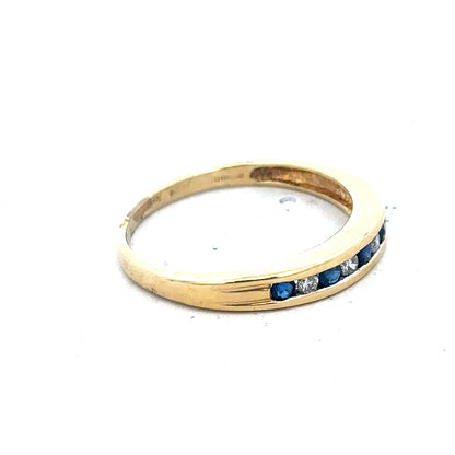 18ct yellow gold sapphire and diamond ring, size S, with intricate detailing and a sparkling gemstone design.
