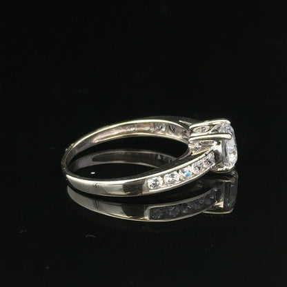 9ct white gold ring in size L 1/2 with a 2g weight, featuring a sleek, polished design and unbranded craftsmanship.