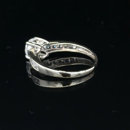 9ct white gold ring in size L 1/2, weighing 2g, featuring a sleek design, unbranded jewelry for elegant style.