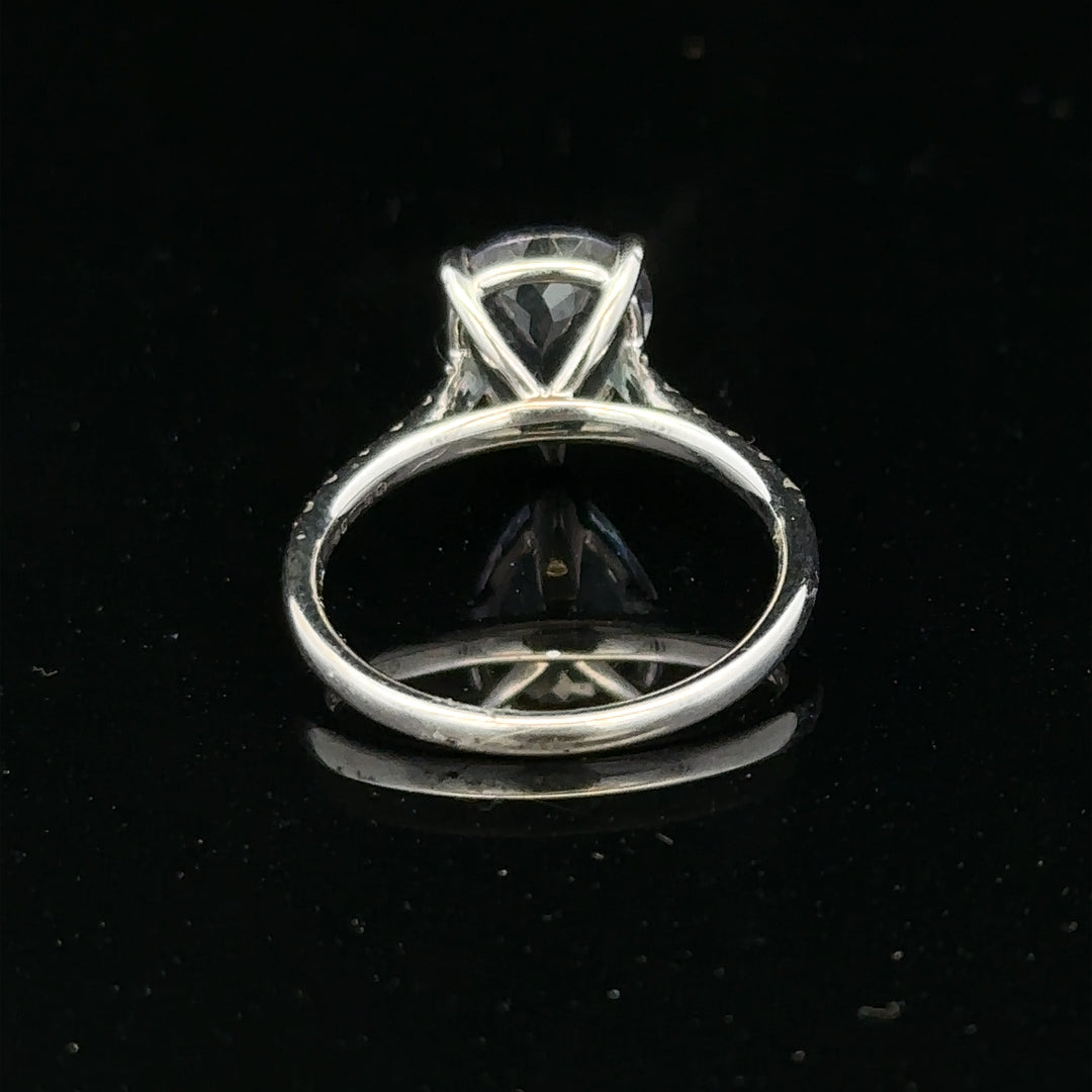 18ct white gold diamond ring size L1/2 with sparkling diamonds, showcasing elegant jewelry design.