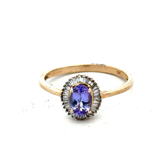 9ct yellow gold diamond ring in size T with sparkling diamonds, showcasing elegant jewelry design.