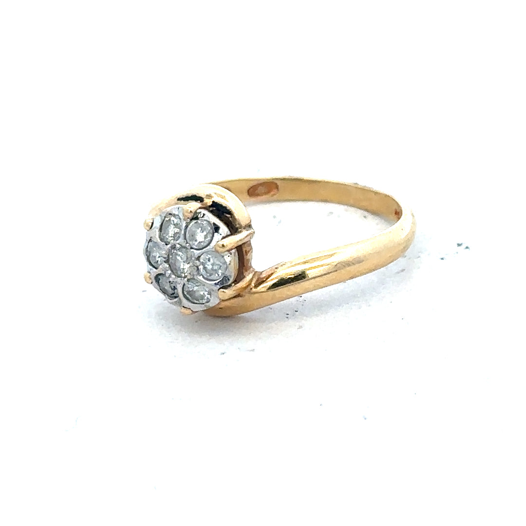 18ct yellow gold diamond ring in size L1/2 featuring sparkling diamonds and a classic design.