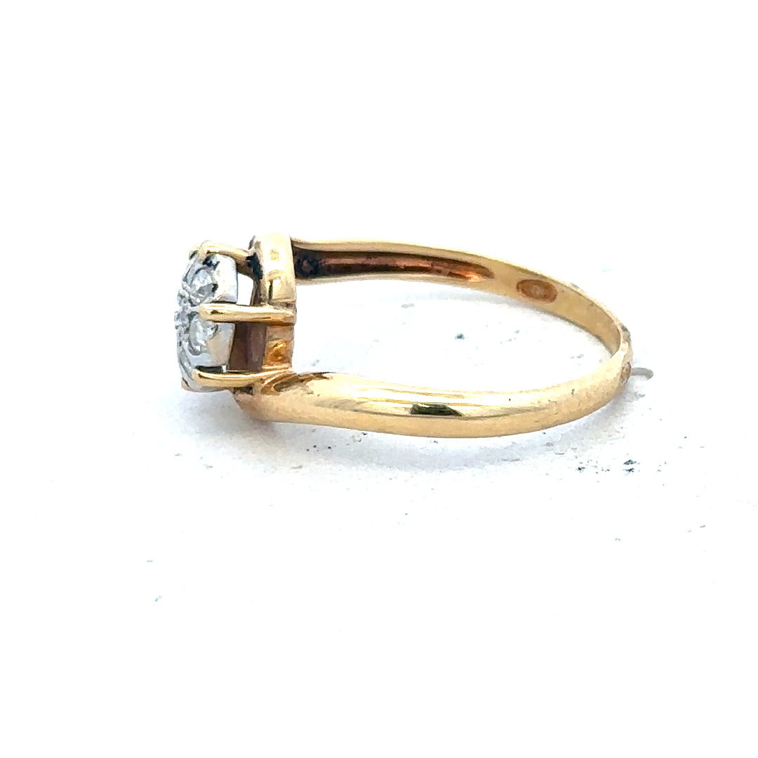 18ct yellow gold diamond ring in size L1/2 with sparkling diamonds, elegant jewelry piece.