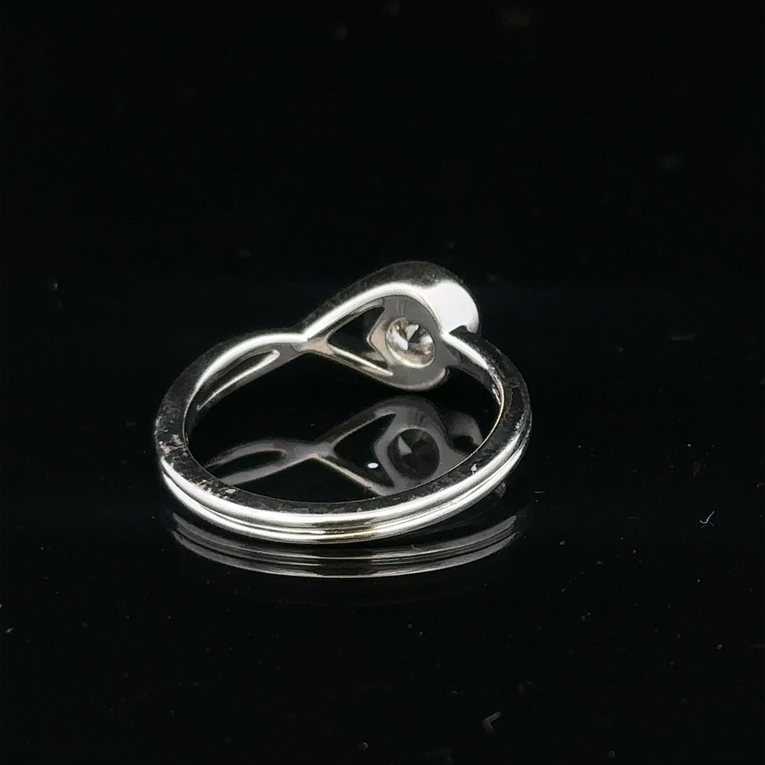 14ct white gold lab-grown diamond ring in size I with sparkling diamonds and a sleek, elegant design.