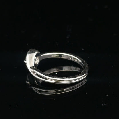 14ct white gold lab-grown diamond ring size I with sparkling diamonds and sleek band design.