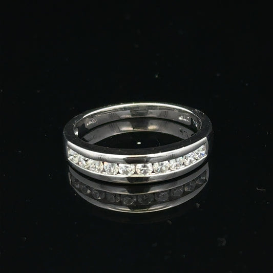 18ct white gold diamond ring in size L with sparkling diamonds, crafted by Un.