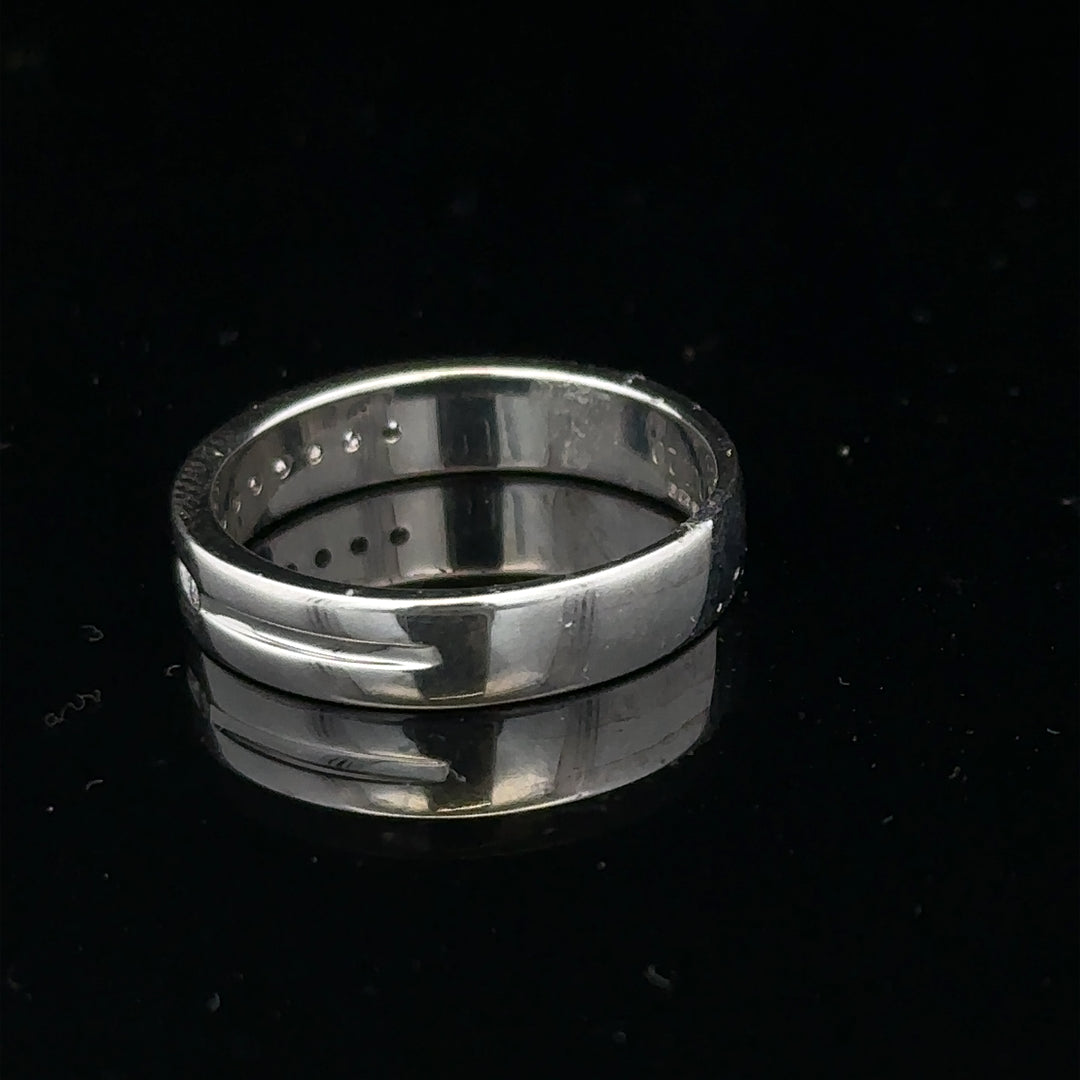 9ct white gold diamond ring with 0.20 carats, size M, featuring a sparkling center stone and elegant band design.