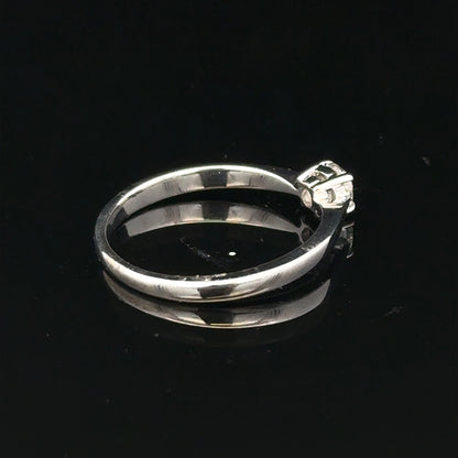 18ct white gold diamond ring in size M with sparkling diamonds, showcasing elegant jewelry design.