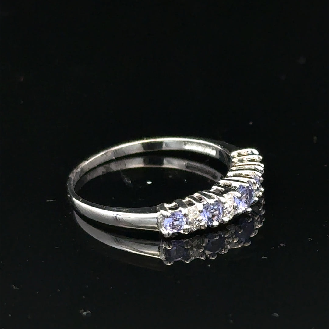 9ct white gold diamond ring size P (sh25327l)