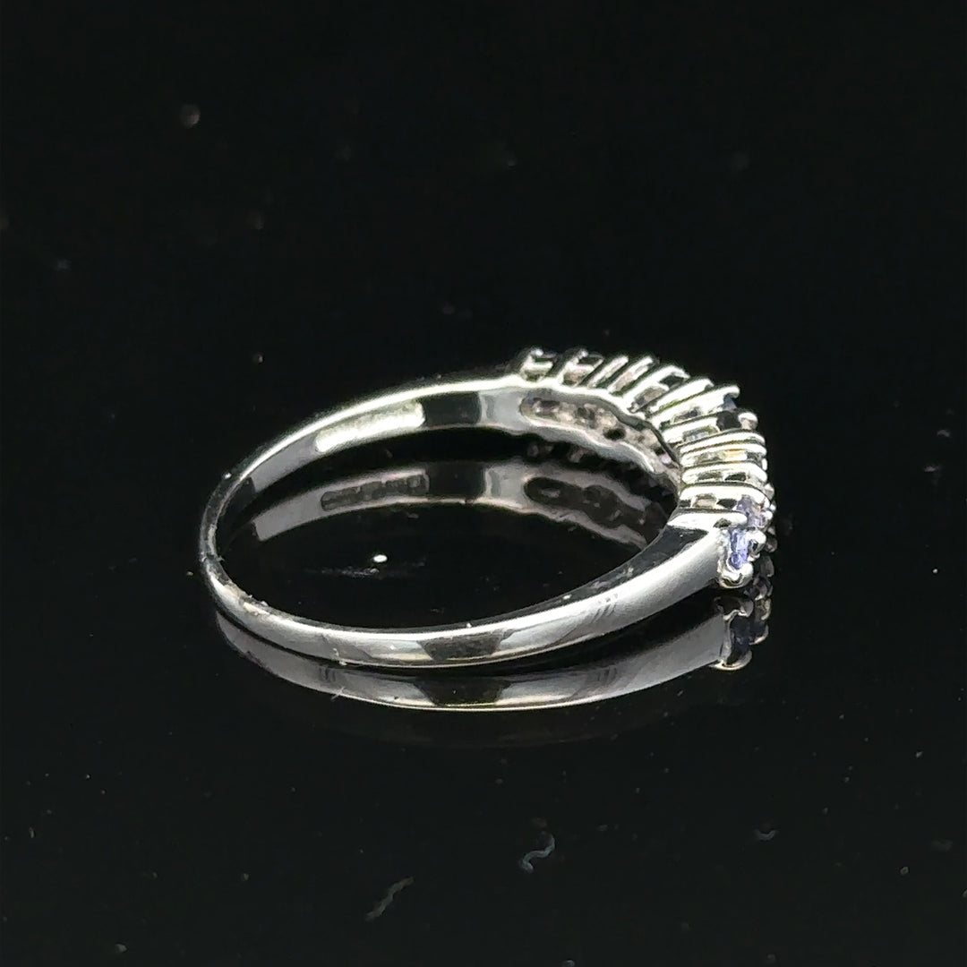9ct white gold diamond ring size P (sh25327l)