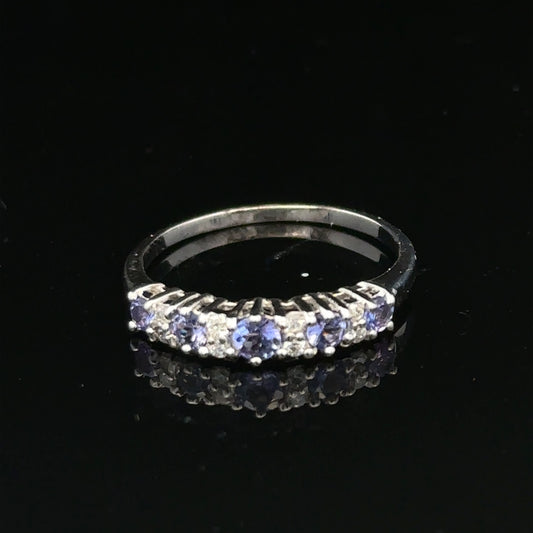 9ct white gold diamond ring size P (sh25327l)