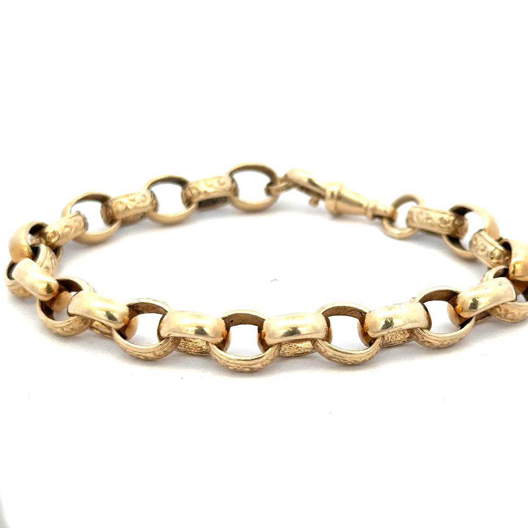 9ct yellow gold belcher bracelet featuring a classic chain design, weighing 21.7g, by Reeves and Sons.