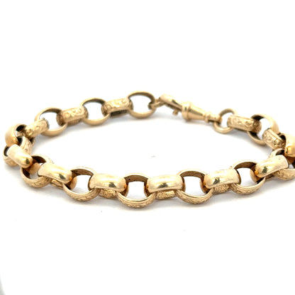 9ct yellow gold belcher bracelet featuring a classic chain design, weighing 21.7g, by Reeves and Sons.