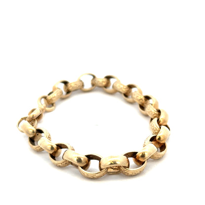 9ct yellow gold belcher bracelet by Reeves and Sons, featuring a shiny chain design, weighing 21.7g.