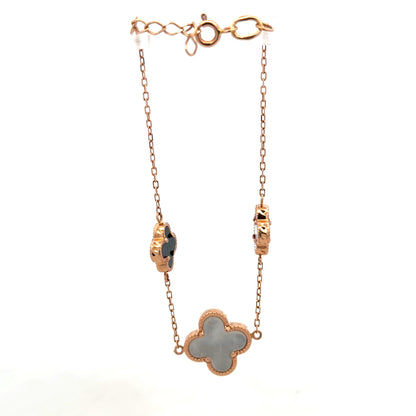 14ct gold bracelet weighing 3.4g from Reeves and Sons, featuring a sleek, polished design and intricate link details.