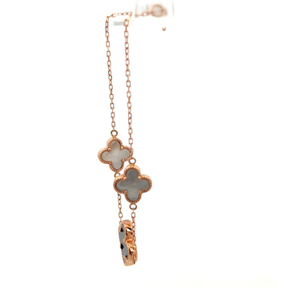 14ct gold bracelet weighing 3.4g from Reeves and Sons, featuring a delicate chain and polished finish.