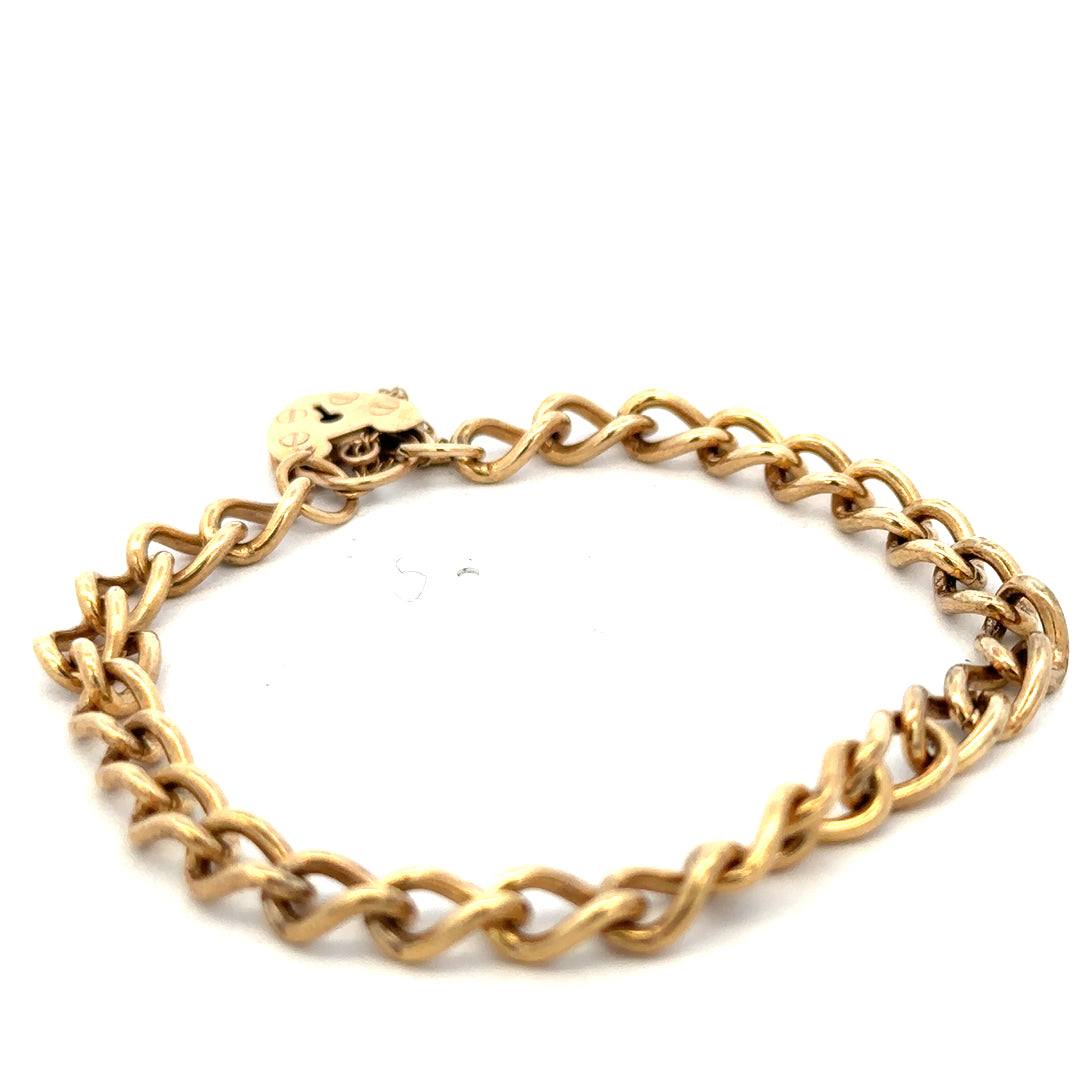 Reeves and Sons 9ct yellow gold bracelet weighing 13.2g, featuring a polished chain design on a white background.