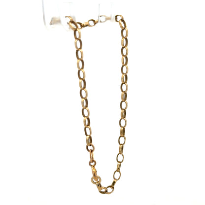 9ct yellow gold belcher bracelet by Reeves and Sons, showing polished chain links with a secure clasp, weight 3g.