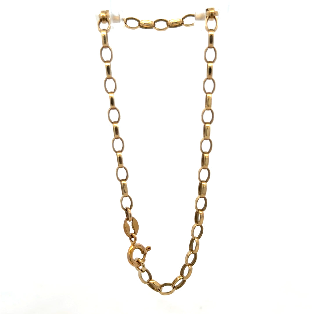 9ct yellow gold belcher bracelet from Reeves and Sons, featuring interlinked chain links and a polished finish.