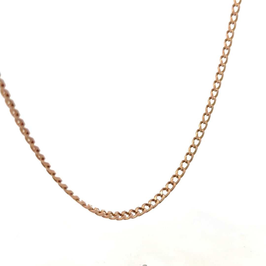 9ct yellow gold chain weighing 15.8g, featuring a classic link design from Reeves and Sons.