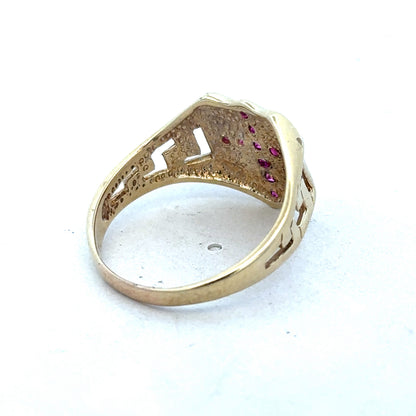 9ct yellow gold ring in size Y with a smooth band, crafted by Reeves and Sons, shown on a white background.