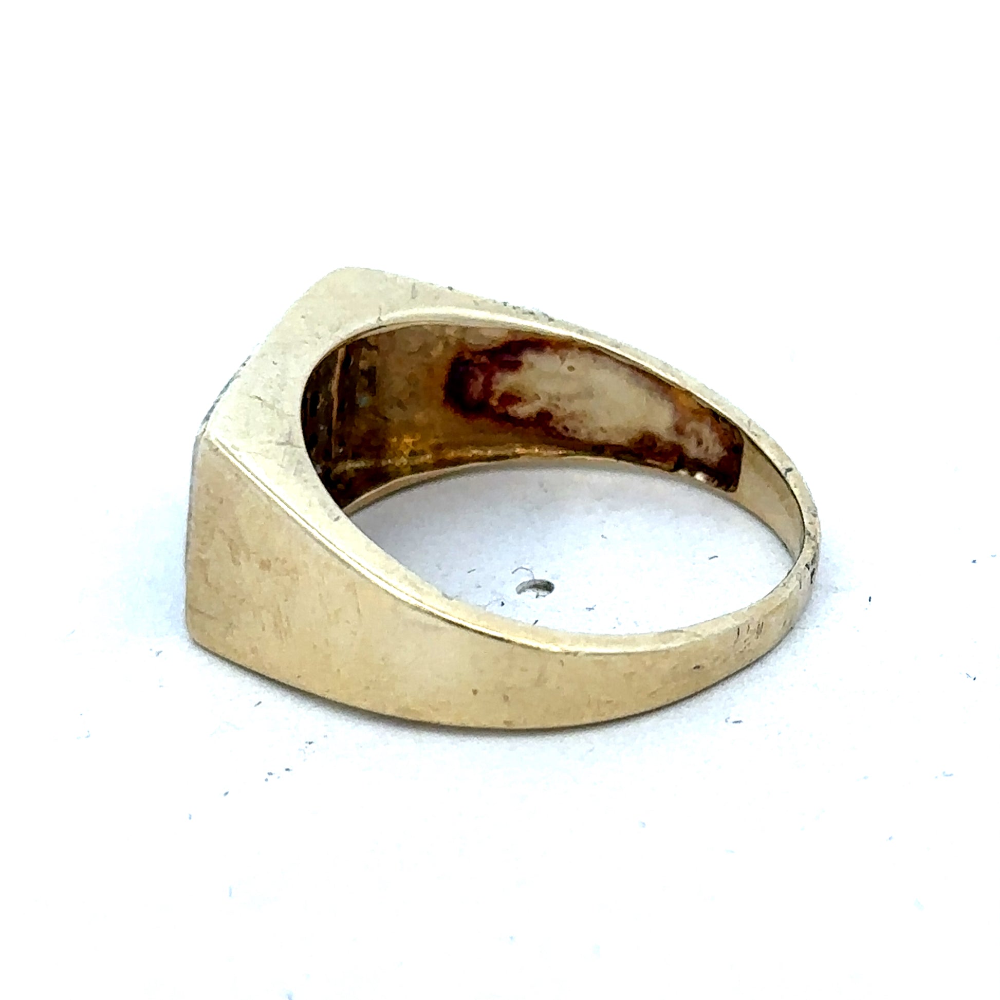 9ct yellow gold diamond ring size U by Reeves and Sons, featuring sparkling diamonds and a polished gold band.
