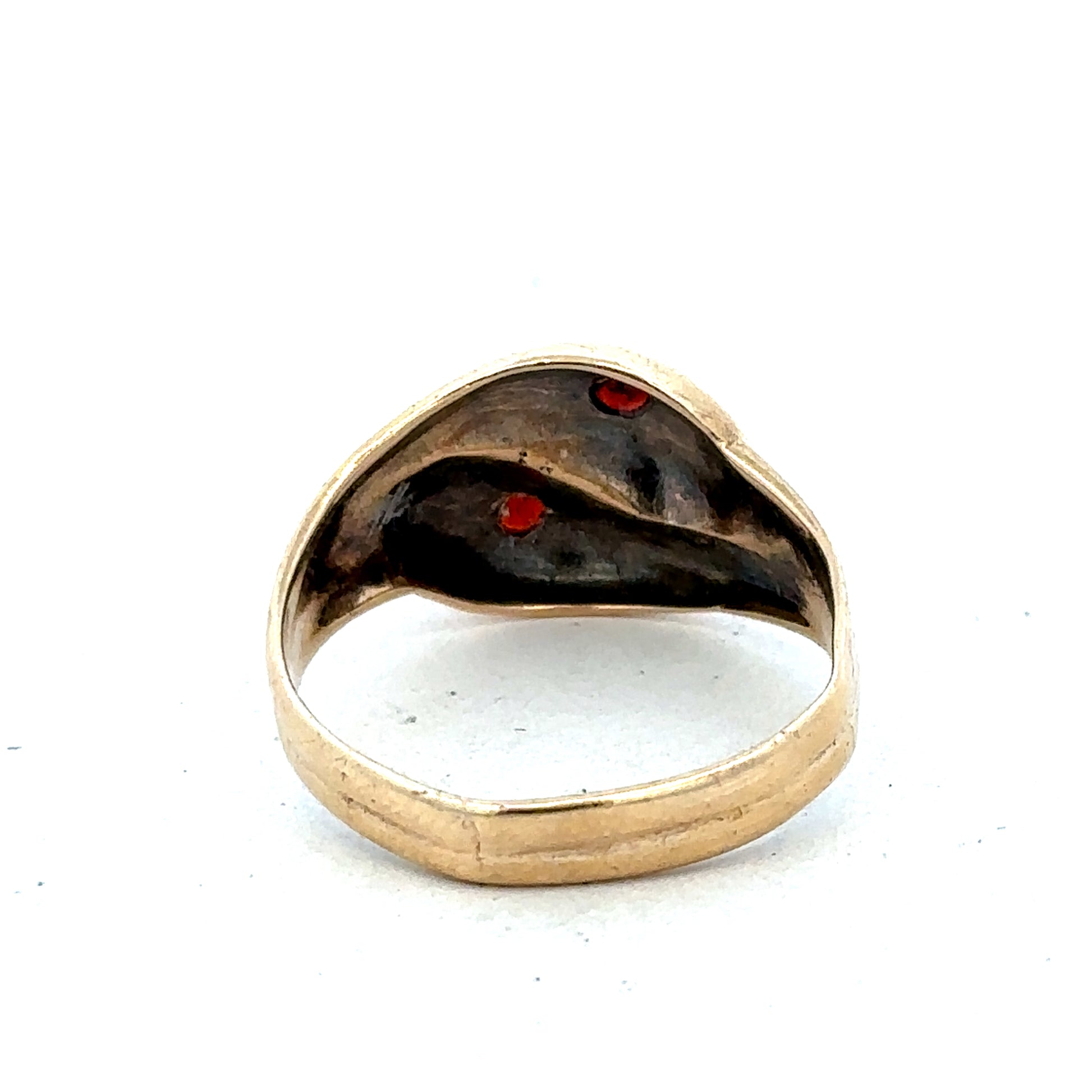 9ct yellow gold ring size R by Reeves and Sons, featuring a polished band and classic design.