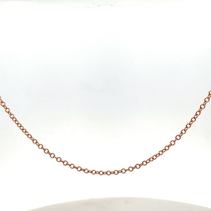Reeves and Sons 9ct gold chain weighing 4.4g, featuring a delicate link design and polished finish.
