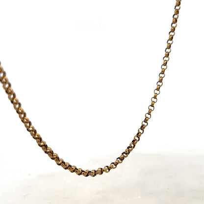 9ct yellow gold belcher chain weighing 14.5g, showcasing a classic gold chain design by Reeves and Sons.
