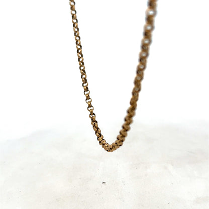 9ct yellow gold belcher chain from Reeves and Sons, showcasing its shiny links and elegant design.