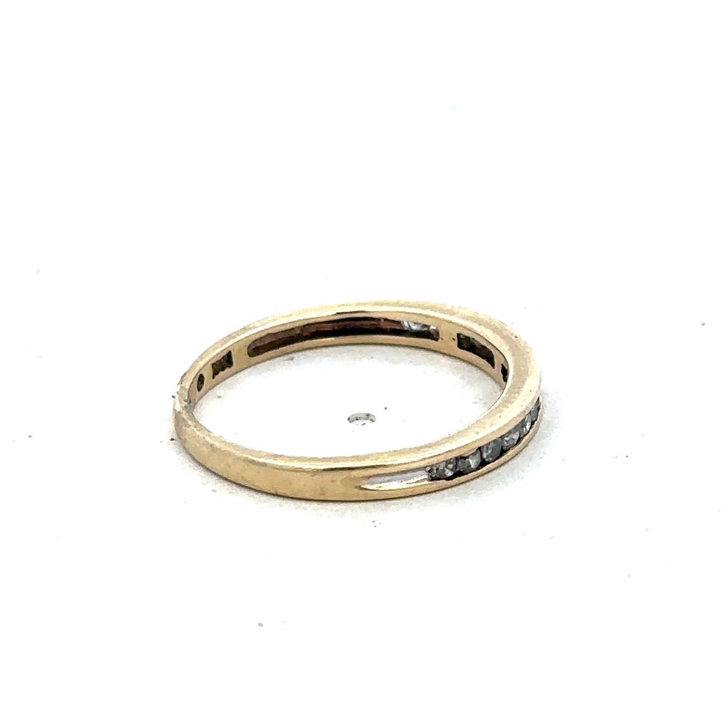 9ct yellow gold diamond half eternity ring with alternating small diamonds, size N, crafted by Reeves and Sons.