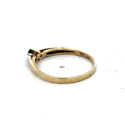 9ct yellow gold sapphire and diamond ring size O (sh25514l)