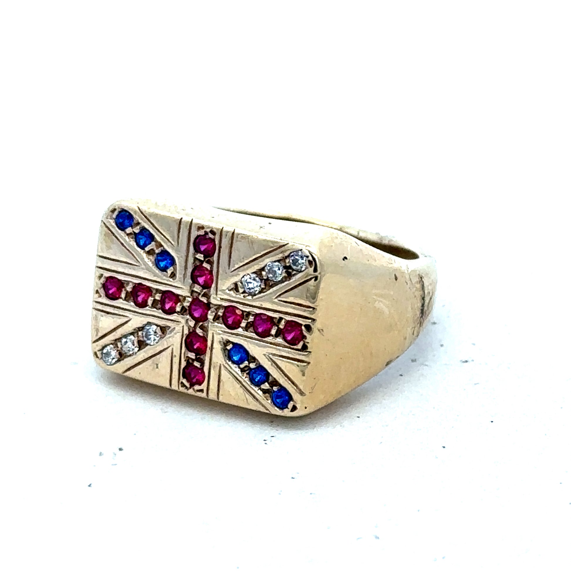 9ct yellow gold signet ring in size Q1/2 with engraved face, crafted by Reeves and Sons, displayed on a neutral background.