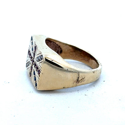 9ct yellow gold signet ring in size Q1/2 with Reeves and Sons branding, featuring a smooth polished surface and classic design.