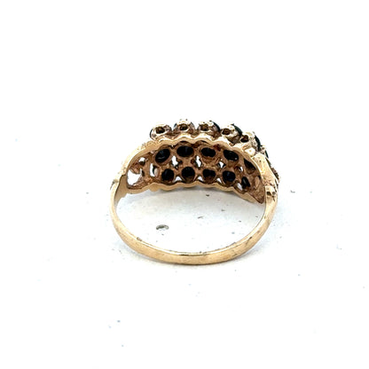 9ct yellow gold sapphire ring in size P with a polished band, showcasing a vibrant blue sapphire gemstone.