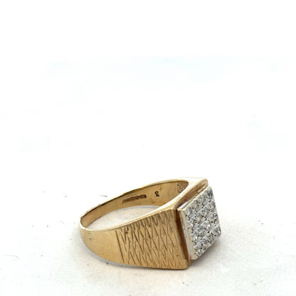 9ct yellow gold diamond signet ring in size V with engraved design, crafted by Reeves and Sons.