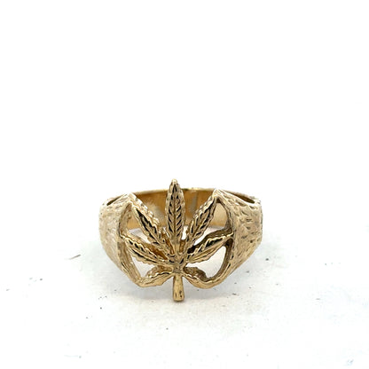 9ct yellow gold ring in size U1/2 with a smooth band, crafted by Reeves and Sons.
