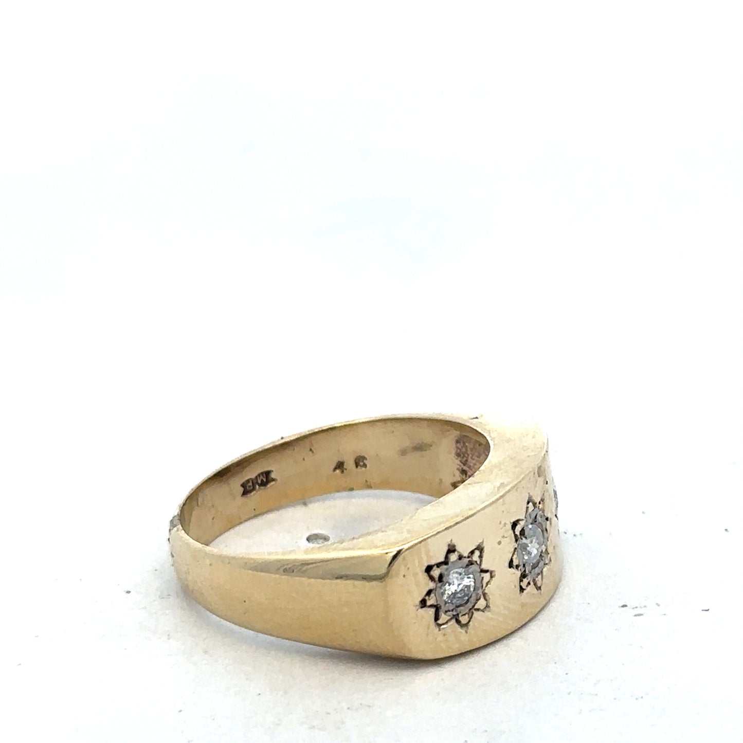 9ct yellow gold diamond ring in size T1/2 featuring a sparkling diamond, crafted by Reeves and Sons.